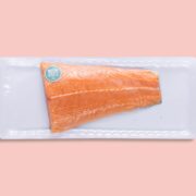 Filet de saumon entier - environ 600g - poids variable