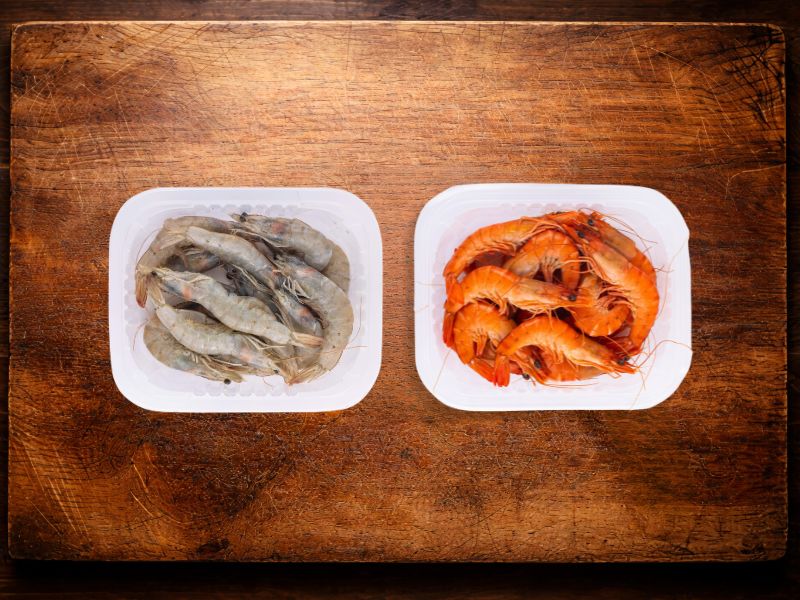 Crevettes sauvages crues ou cuites